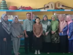Jessica Sang Kutu Buku, Murid SD 24 Salepa Kabupaten Majene.