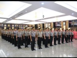 Penghujung Tahun, Polri Naikkan Pangkat 22 Pati dan 211 Kombes