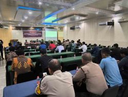 Puluhan Personel Polres Majene Amankan Rapat Pleno Terbuka Penetapan Perolehan Kursi dan Penetapan Calon Terpilih Anggota DPRD Majene