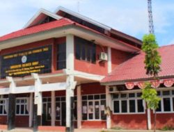 Dosen Rangkap Jabatan di Unsulbar Menuai Sorotan