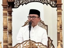 Salat Tarawih Perdana, Kenang Almarhum Wagub Salim S Mengga, Suhardi Duka: Perbaiki Kehidupan Selagi Masih Diberi Kesempatan