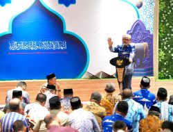 Kultum Dzuhur di Kantor Gubernur, Suhardi Duka Urai 4 Syarat Bangsa Jadi Baik