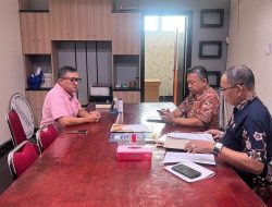 Pemkesra Sulbar Serahkan Surat Keputusan Gubernur Terkait PAW Pimpinan DPRD Pasangkayu