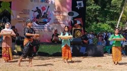 Angkat Kearifan Lokal, Disbudpar Majene Apresiasi Festival Angittimor di Teppo