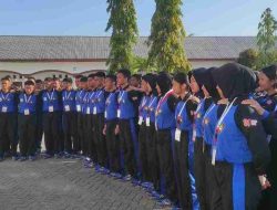 Kepala Kesbangpol Sulbar Tekankan Disiplin dan Mental dalam Briefing Pagi Paskibraka 2026