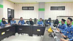 Semarakkan Hari Jadi ke-22 Sulbar, DKPPKB Gelar Rapat Internal Penguatan Kebersamaan dan Pengabdian